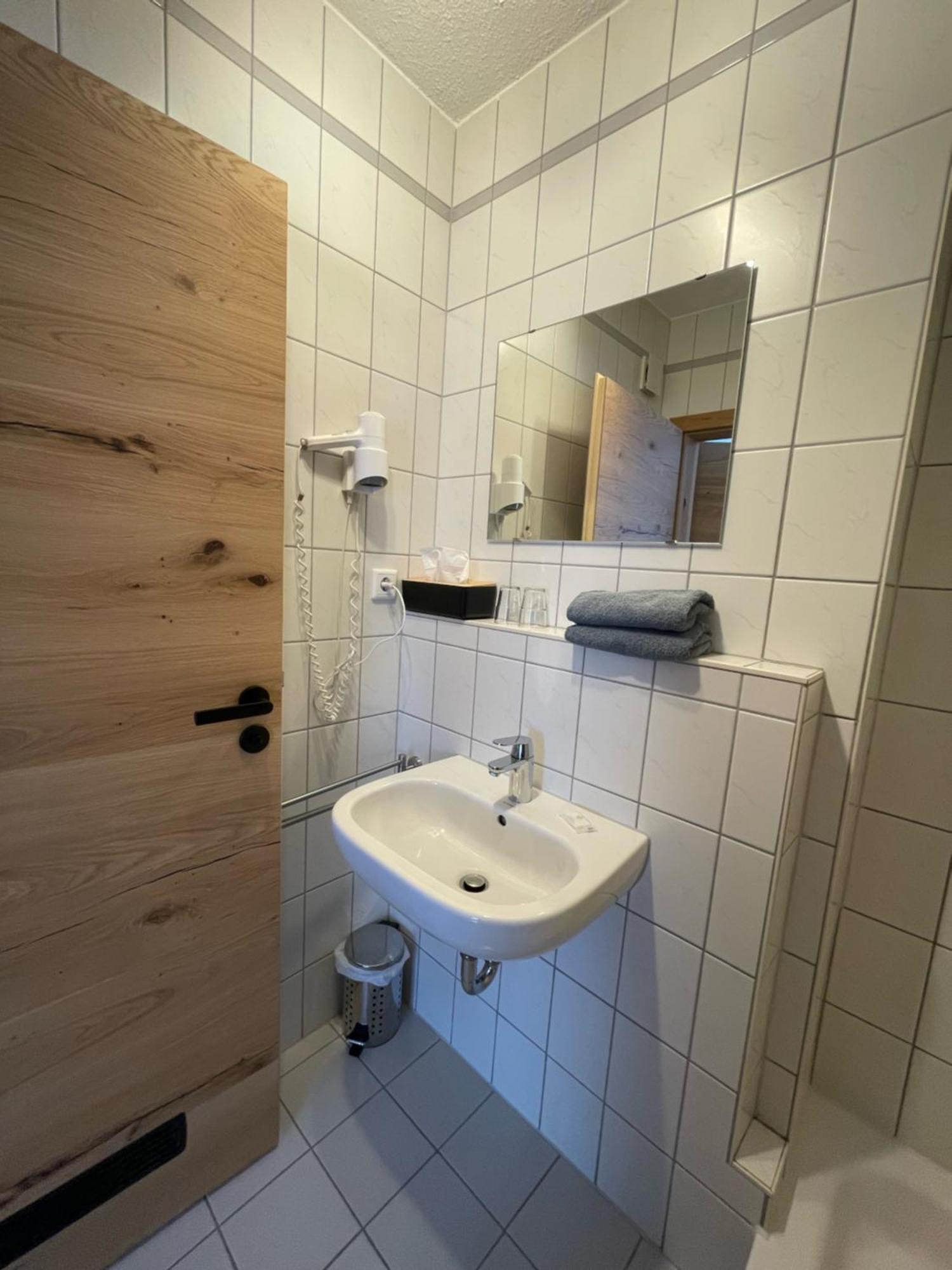Hotel Weisses Ross Konnersreuth Екстериор снимка