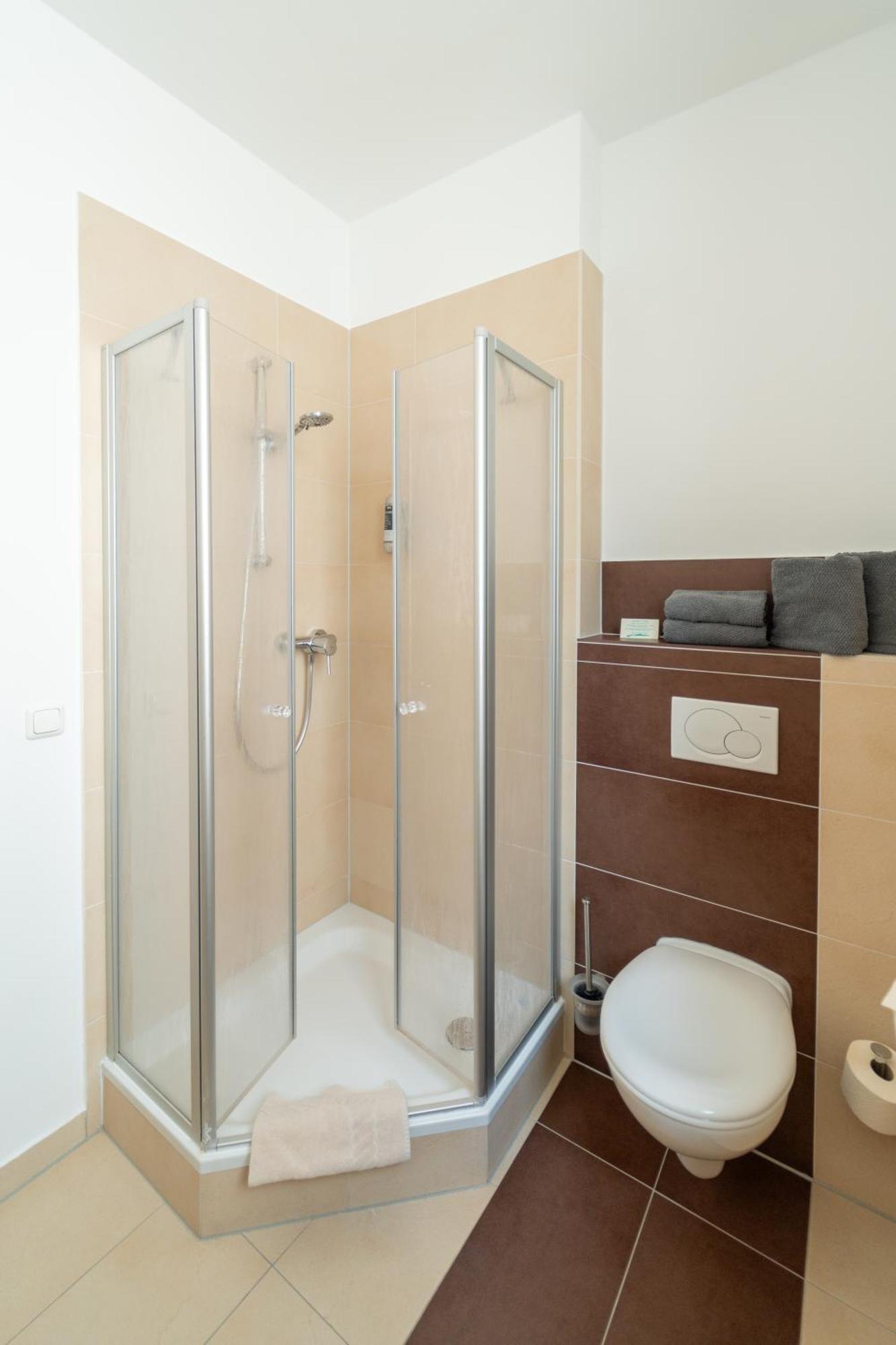 Hotel Weisses Ross Konnersreuth Екстериор снимка